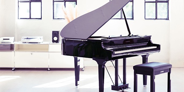 IBERPIANO. Agente Yamaha  de la nueva serie de pianos digitales Clavinova CLP Premium.